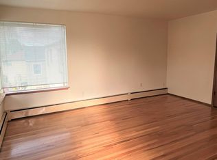 1484 S Columbian Way, Seattle, WA 98144
