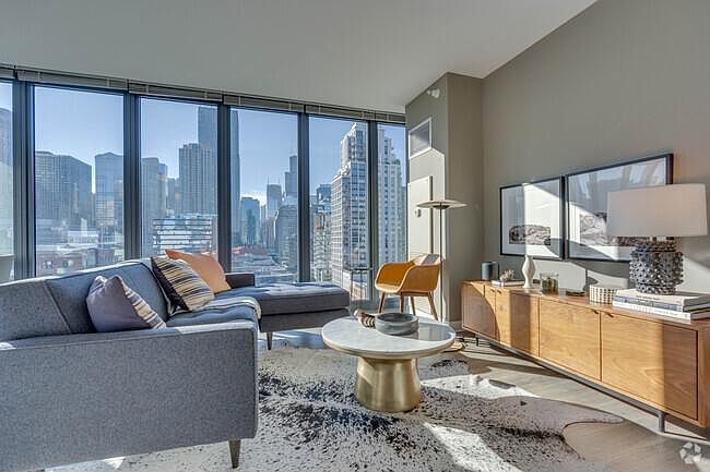 1st image of 215 W Huron St #3A