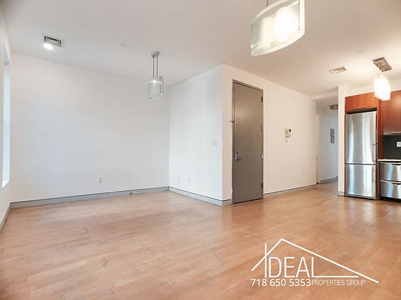 3rd image of 236 6th Ave APT 1D