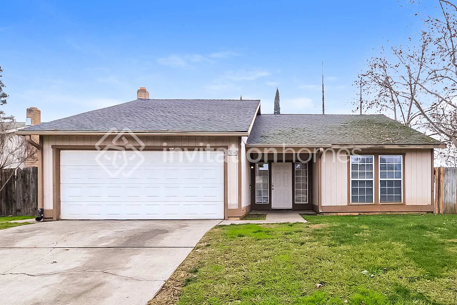 3209 Hogarth Dr photo 1