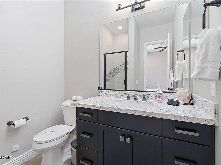 4254 E Valencia Dr — Photo 34