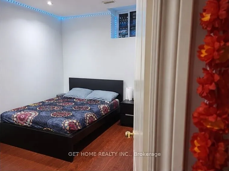 2 bed, $2,000 — Photo 4