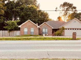 301 Salem Rd, Conway, AR 72034