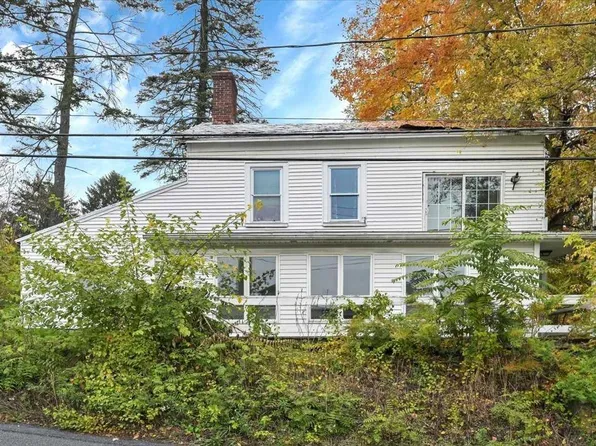 15 QUAKER HILL Road, Pleasant Valley, NY 12569