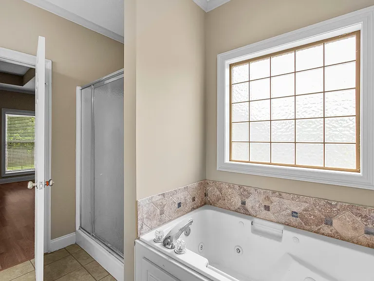 113 Dundee Cv — Photo 14