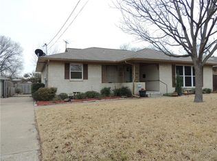 1921 Peavy Rd, Dallas, TX 75228