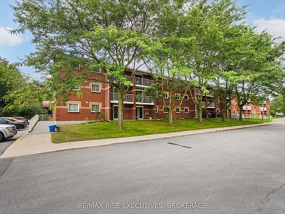 2nd image of 561 Armstrong Rd #305