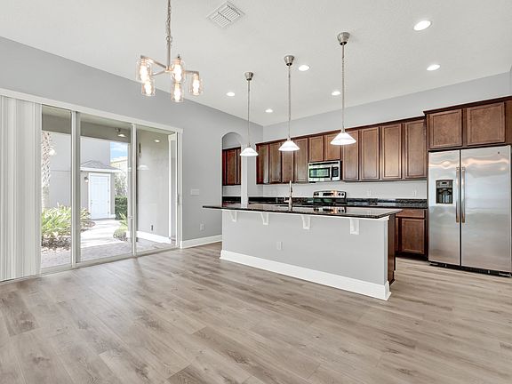 4th image of 8548 Martinson St
