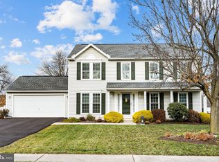 34 Monarch Ln, Mechanicsburg, PA 17050