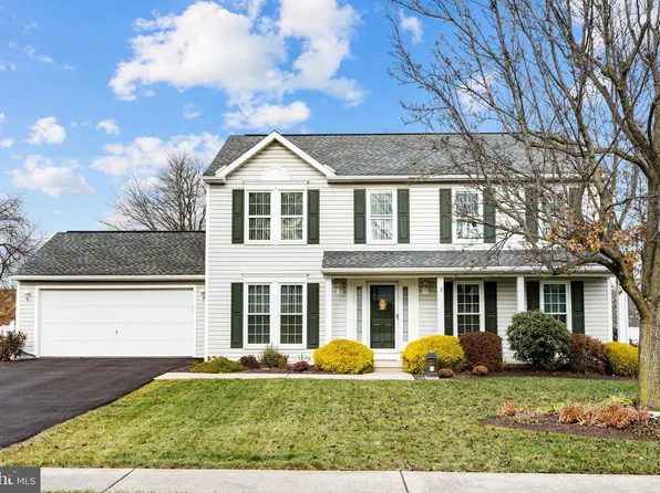 34 Monarch Ln, Mechanicsburg, PA 17050