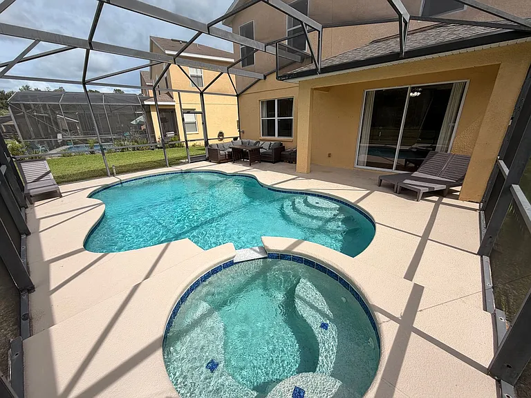260 Blue Jay Way — Photo 18