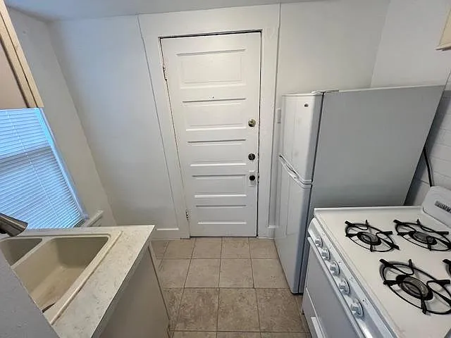 23 N Wahsatch Ave #4 — Photo 6