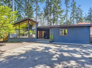 7008 179th St SW, Edmonds, WA 98026