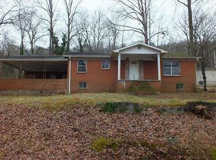 123 Allen Rd, Harriman, TN 37748