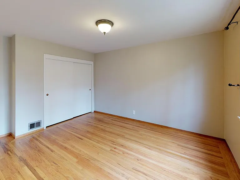 1432 Bel Aire Rd — Photo 17