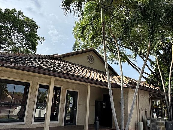 2nd image of 4341 W McNab Rd APT 27