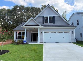 16 Deer Way, Greenville, SC 29617
