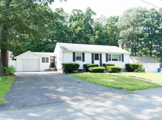 35 Ox Bow Ln, Randolph, MA 02368