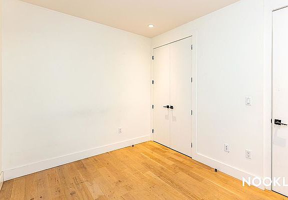 5th image of 246 Johnson Ave #3E