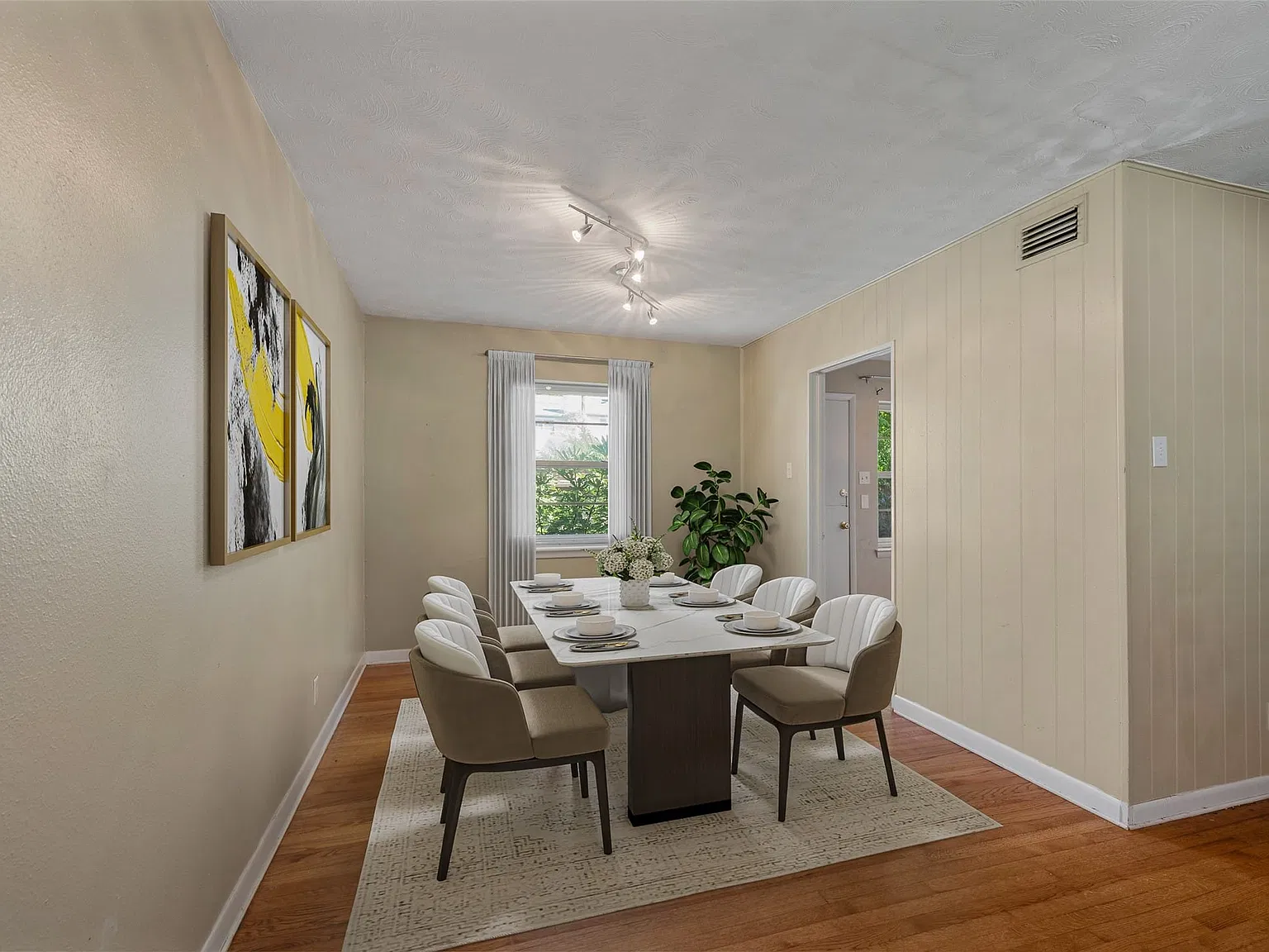 3 bed, 2.5 bath, 1794 sqft, $2,950 — Photo 3