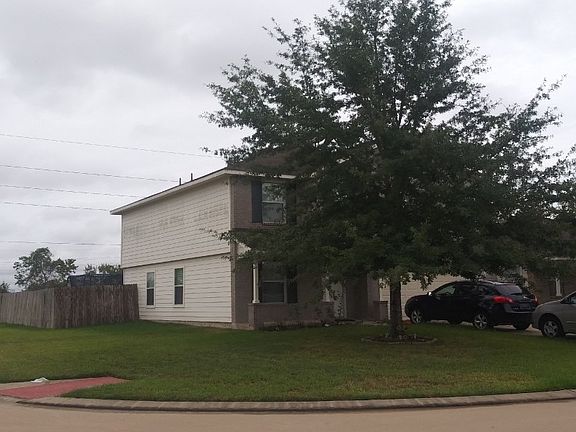 3rd image of 3706 Waterport Ln