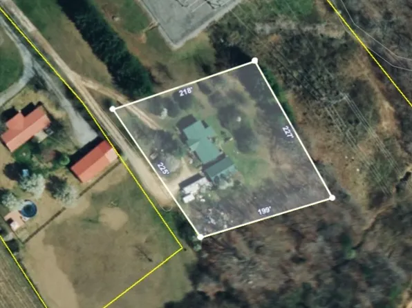 2246 Bearwallow Rd, Ashland City, TN 37015