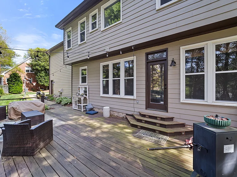 4601 Jamesford Dr — Photo 41