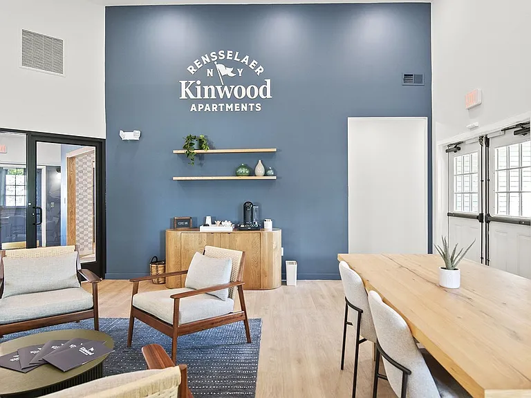 Kinwood Apartments — Photo 13