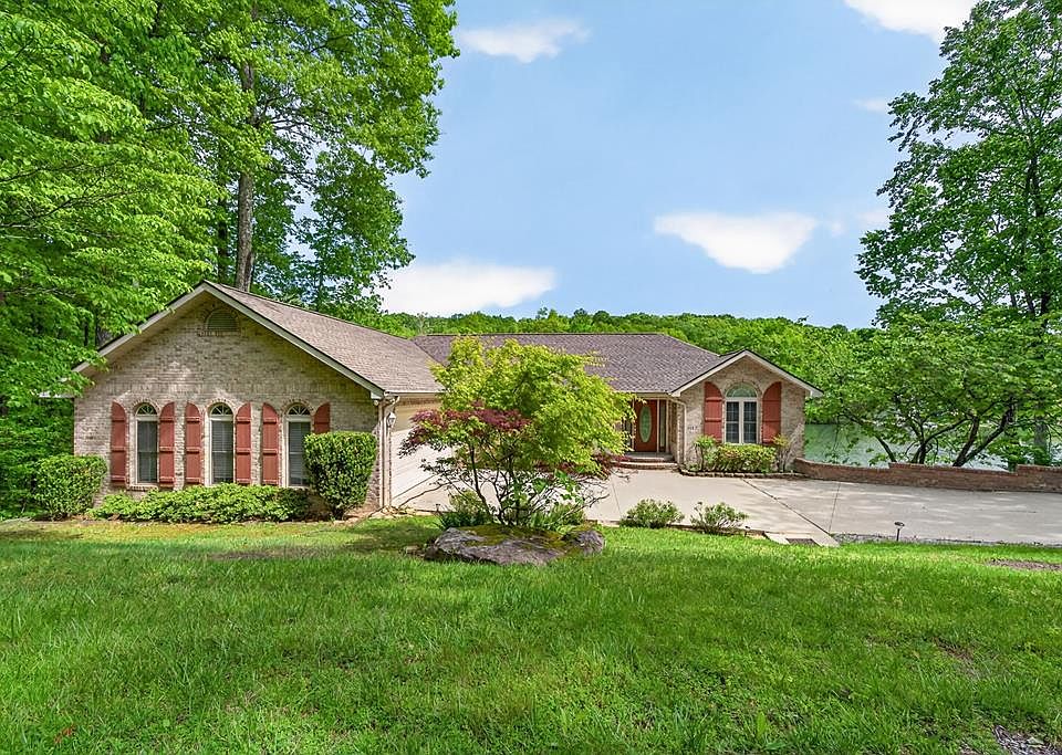 1st image of 253 Dublin Ln