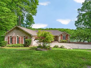 253 Dublin Ln, Fairfield Glade, TN 38558