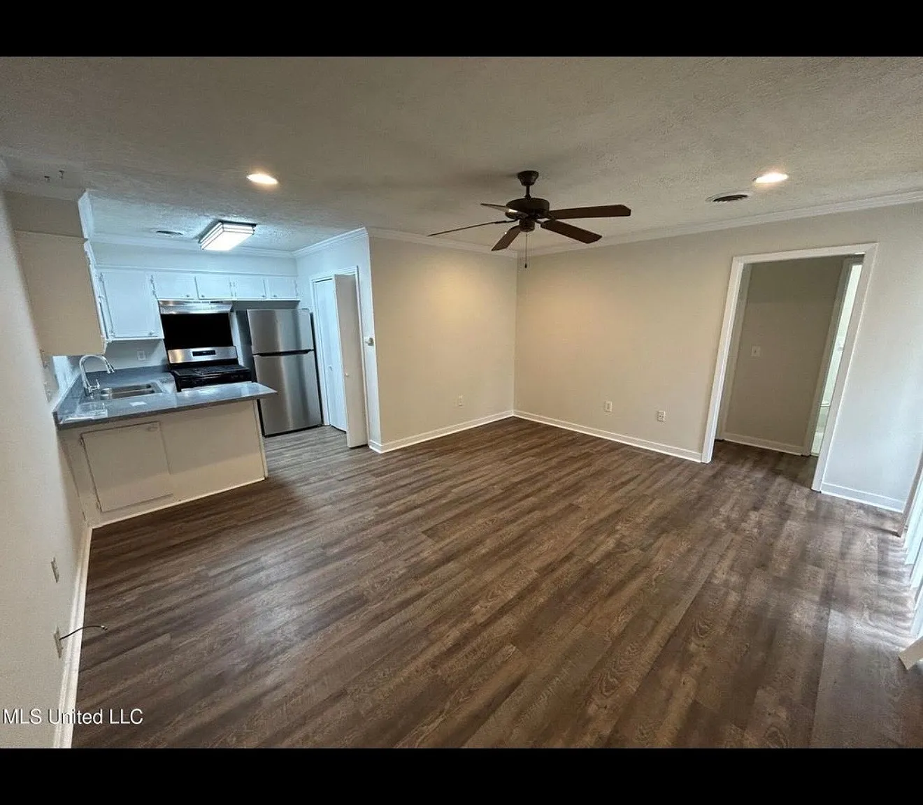 1436 Kimwood Dr — Photo 1