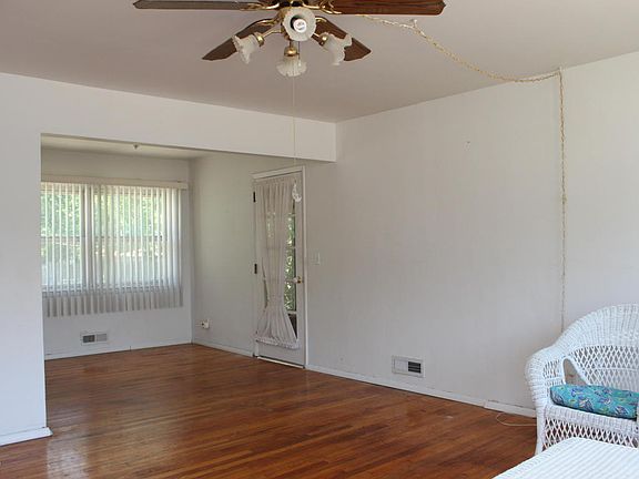 5th image of 109 Polk Dr