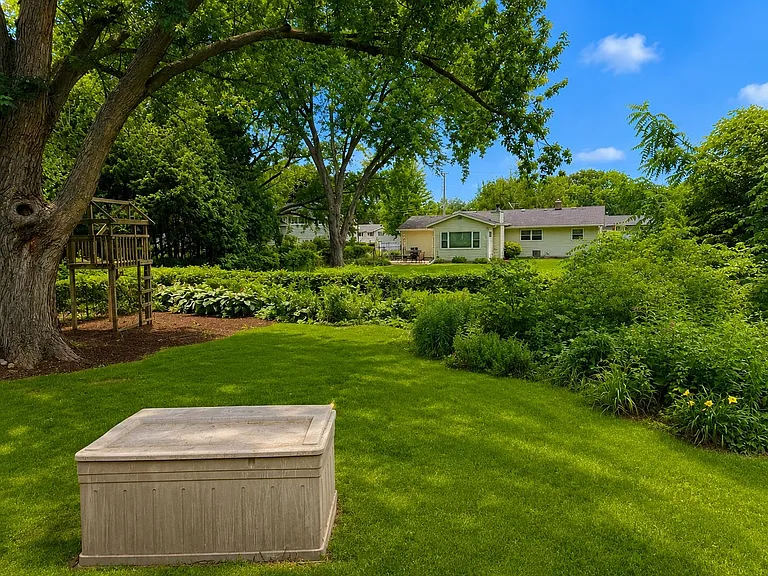 6504 Schneider Pl — Photo 5