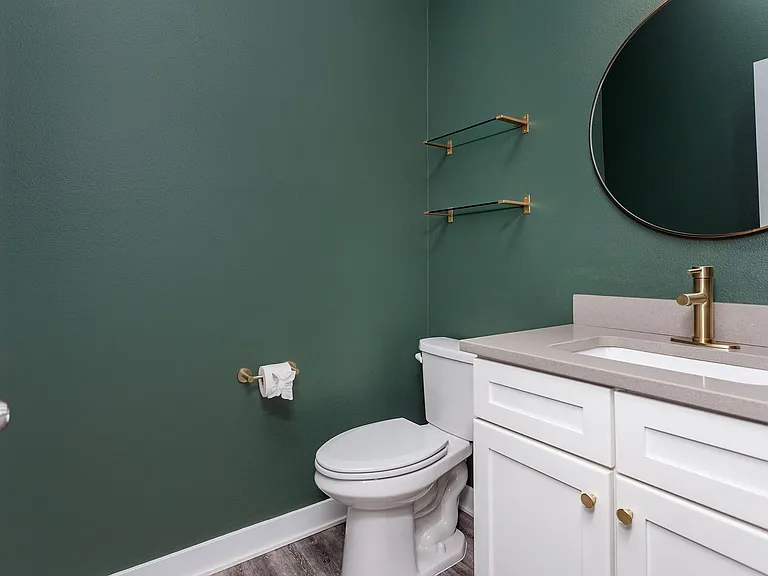 1508 NE Mocking Bird Ln — Photo 3