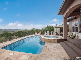 15646 Escarpment Oak, Helotes, TX 78023