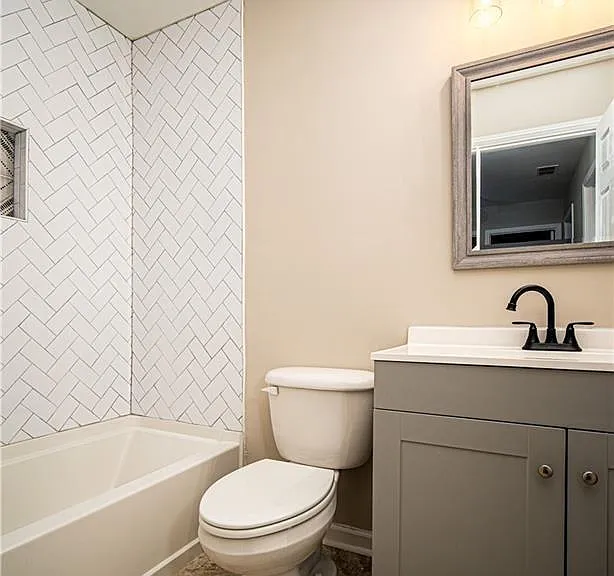 265 Balaban Cir — Photo 20