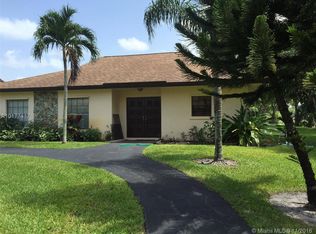 7543 SW 26th Ct, Davie, FL 33314