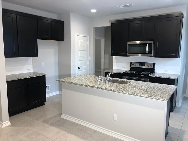 240 Syrah Ct — Photo 4