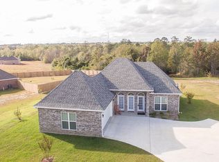 94 Hunters Trce, Picayune, MS 39466