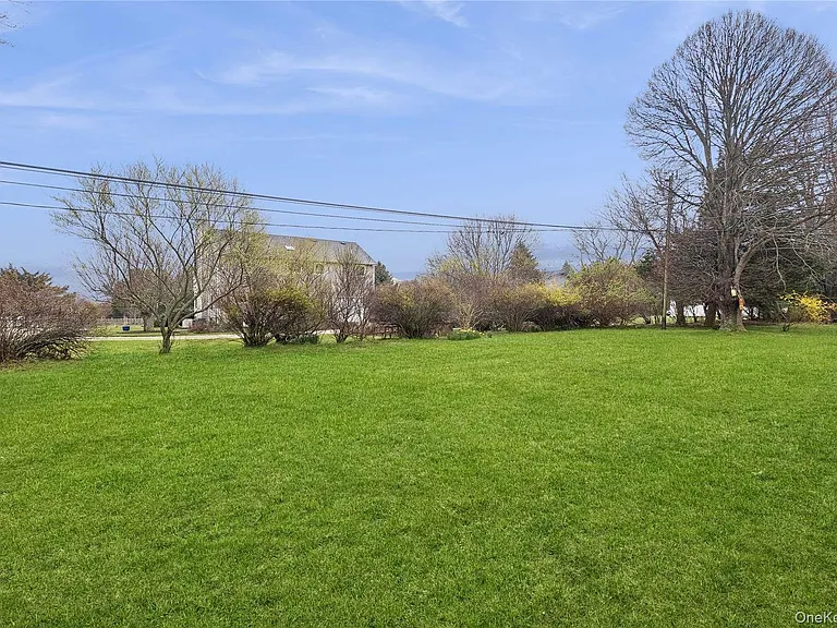 990 Three Waters Ln — Photo 23