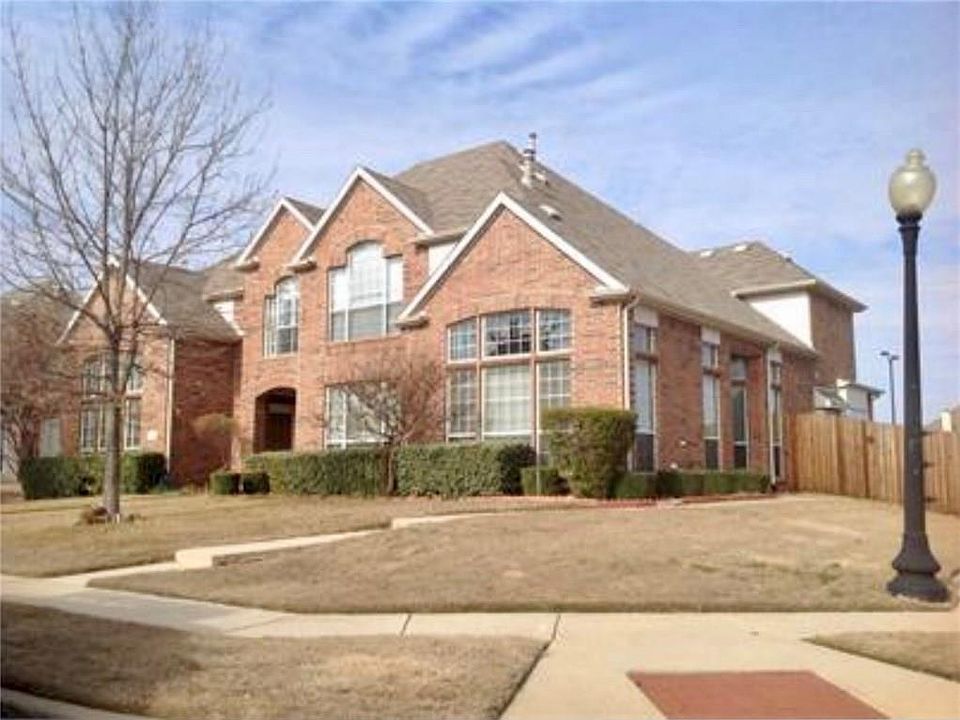 1st image of 11380 Chaucer Dr