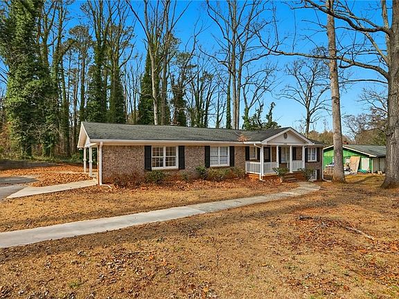 3rd image of 3404 Forest Hill Rd