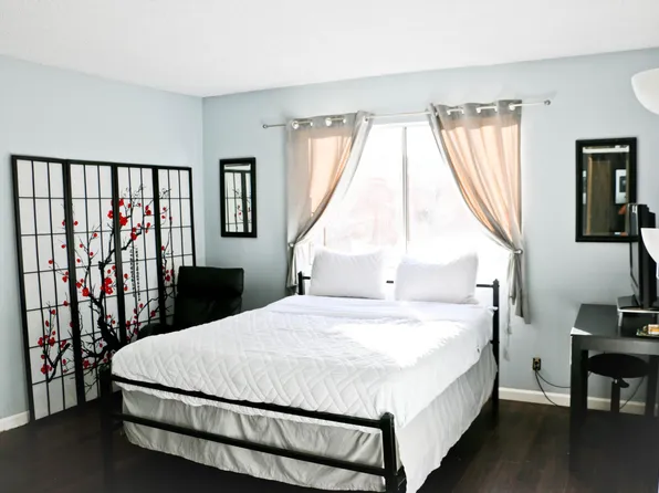 13959 Fenton Ave, Sylmar, CA 91342