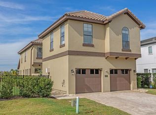 1056 Castle Pines Ct, Kissimmee, FL 34747
