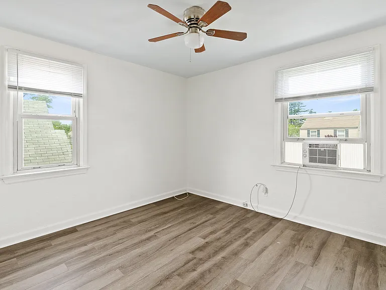 1725 E Frankfort St #1725 — Photo 14