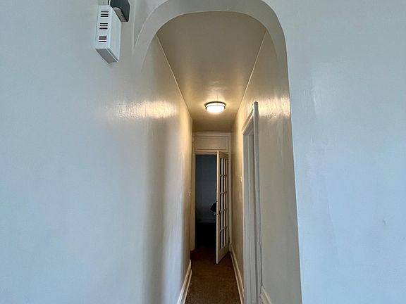 4th image of 940 N 63rd St Floor 2