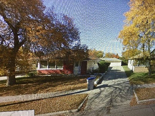 1st image of 8232 W Kiehnau Ave