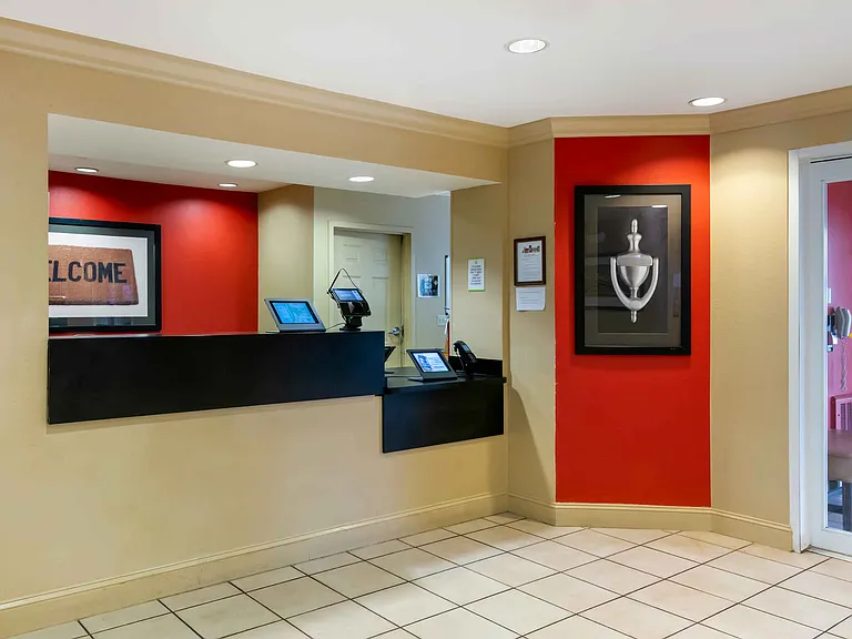 Lobby and Guest Check-in