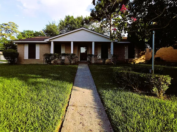 4318 Rosegate Dr, Spring, TX 77373