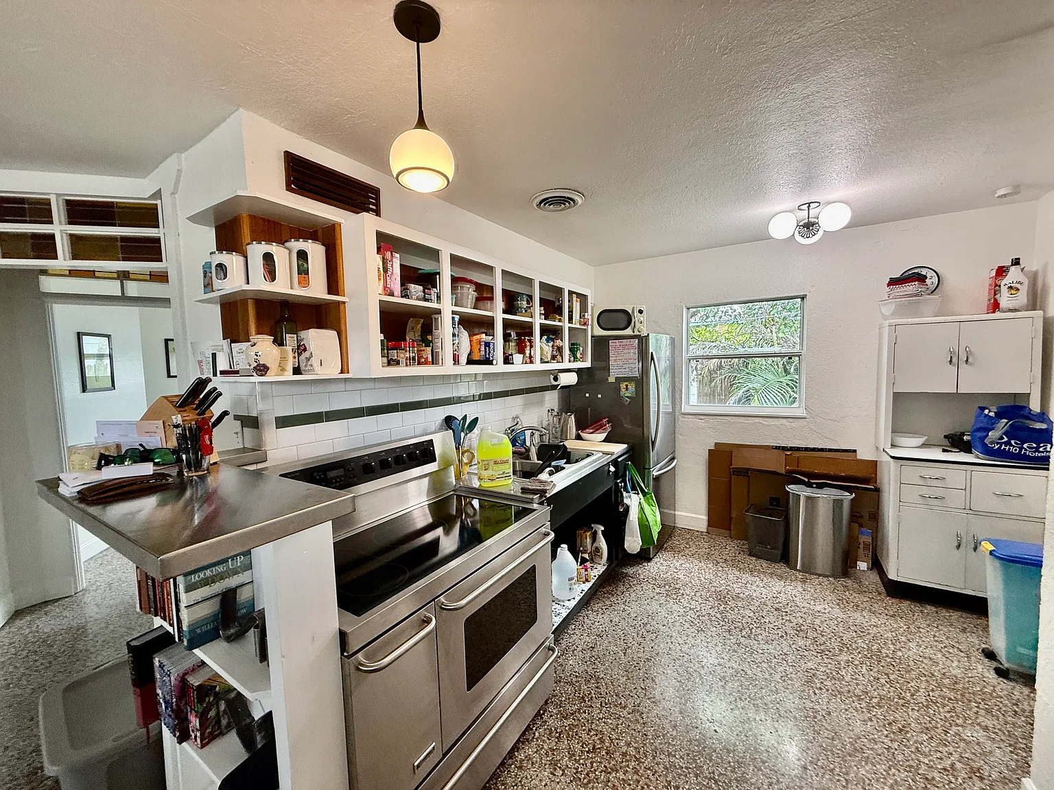 1 bed, 756 sqft, $1,500 — Photo 2